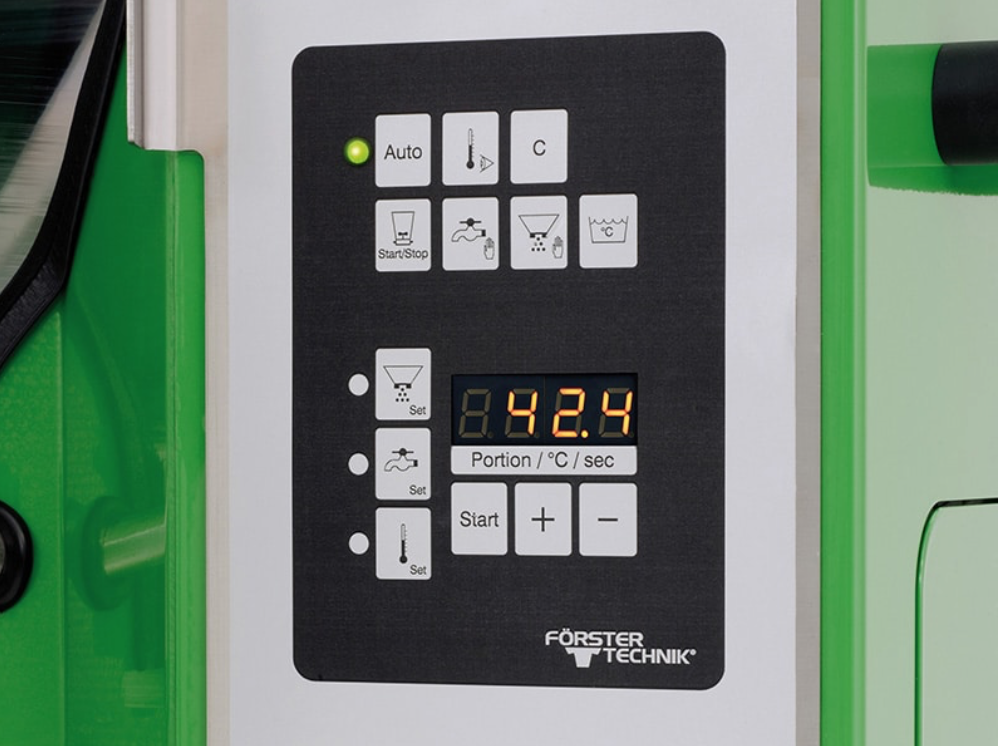 7-Segment-Display am Lämmertränkeautomaten von Förster-Technik – Einfache und intuitive Bedienung für eine komfortable Tränkeversorgung.